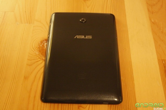 asus_fonepad7_takaa